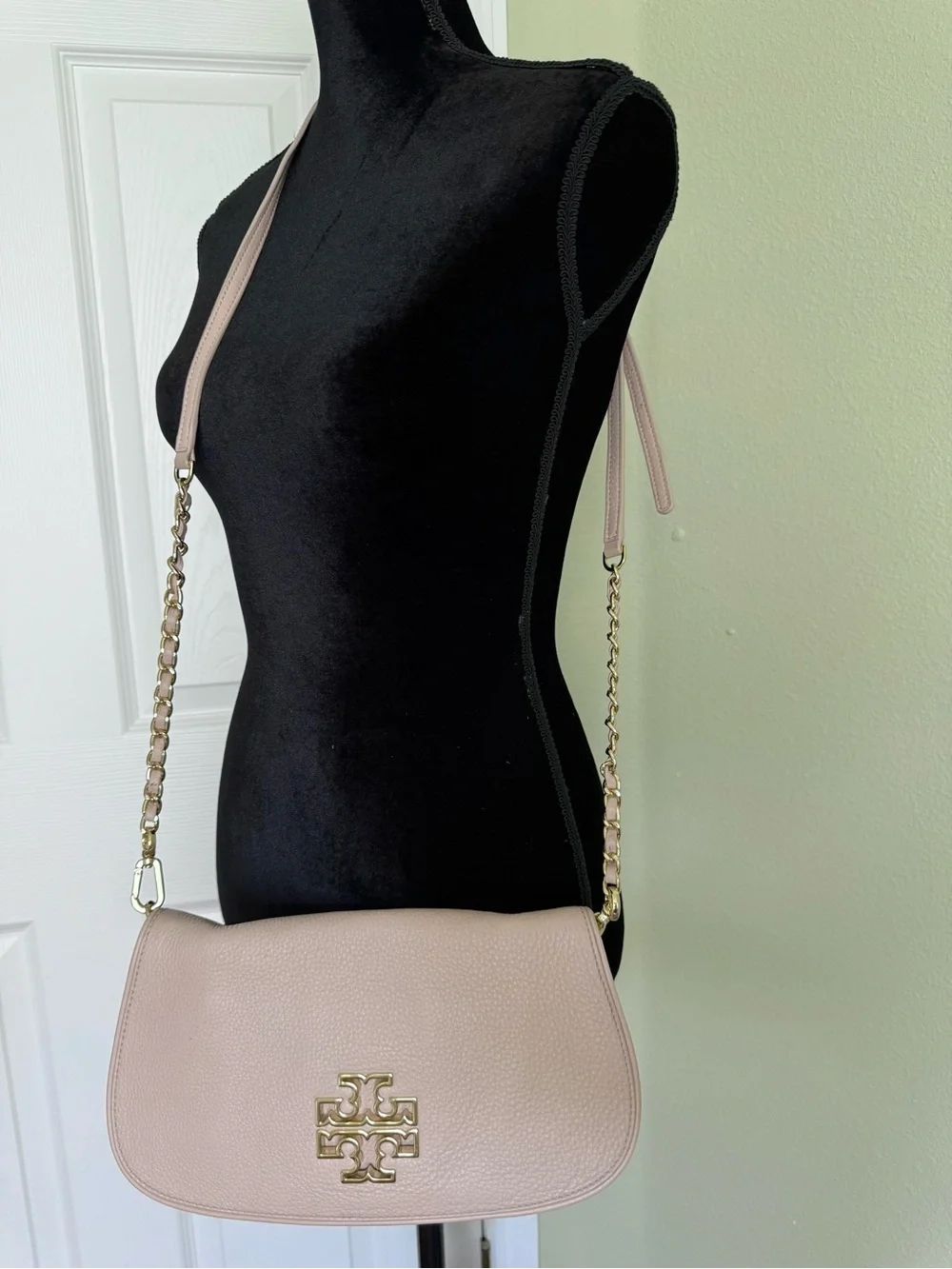 Tory Burch Britten Nude Pebbled Leather Crossbody Bag / Clutch